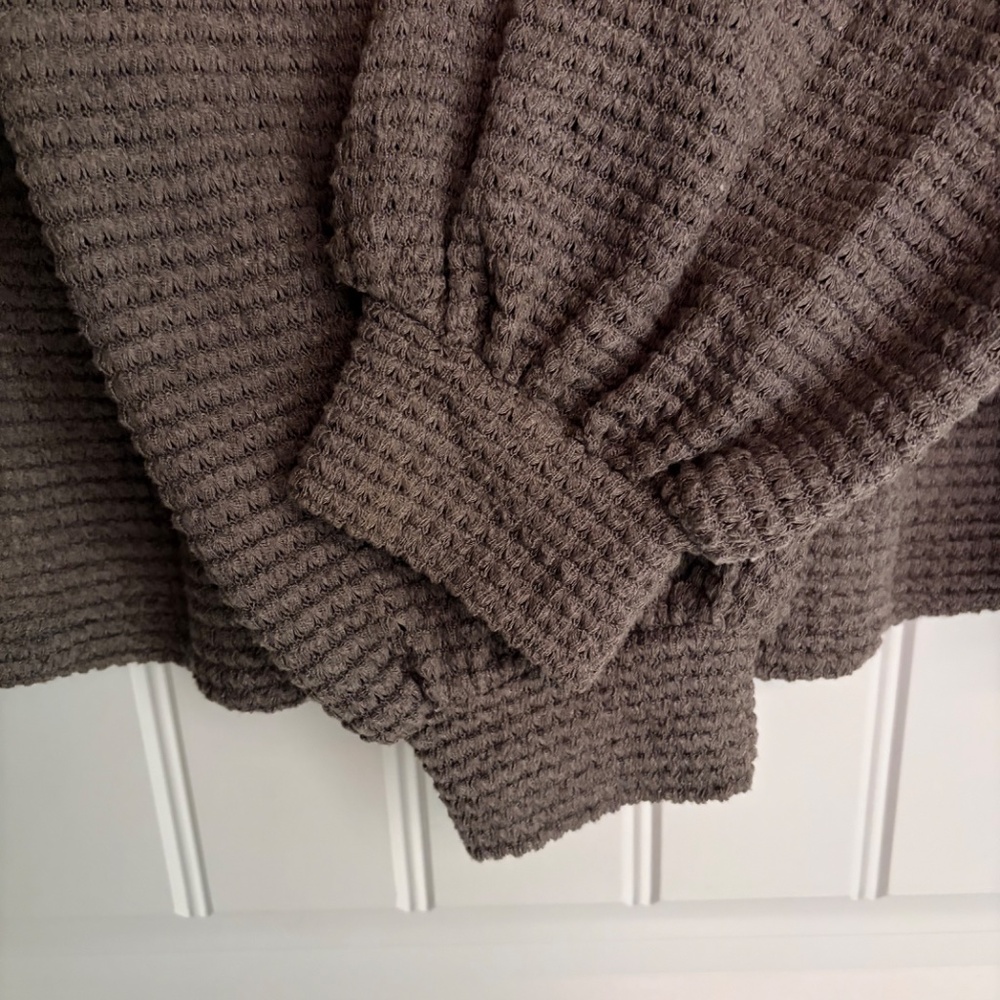 Babydoll Sweater V Neck - Picture 6 of 6